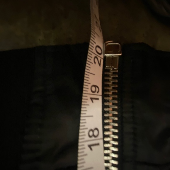 Free People Women XS Midnight Bomber Jacket Zip Pockets Classic Chic Lightweight - Picture 7 of 8